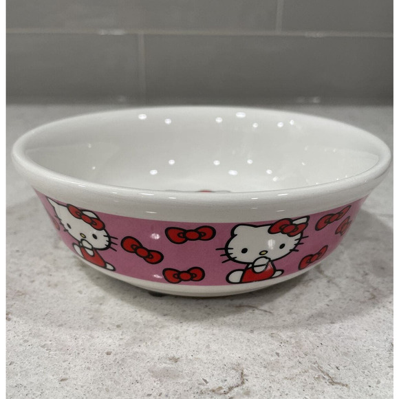 Hello Kitty 6" Pink Red Bow Ceramic Anti-skid Footed Cat Dog Food or Water Bowl - Picture 1 of 5